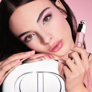 GLOS ESTILO DIOR CON PIGMENTO